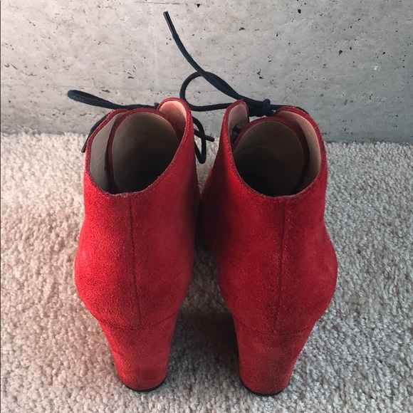 Red booties - Picture 3 of 5